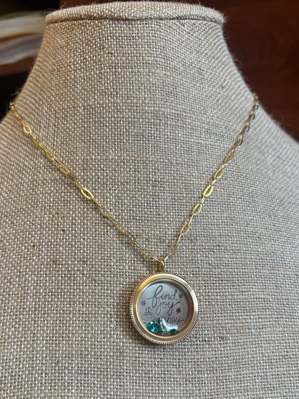 Origami Owl Gold Ice Skate Locket Set